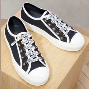 Dior sneakers